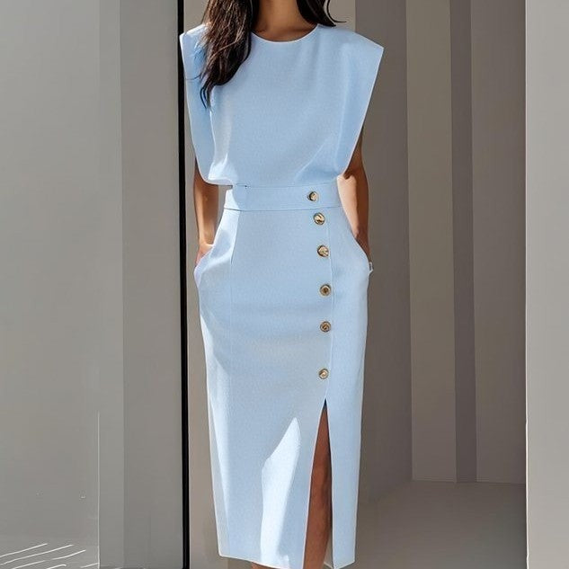 Chic Summer Dress for Women – Sleeveless Split Hem with Metal Button Detail, Elegant & Lightweight